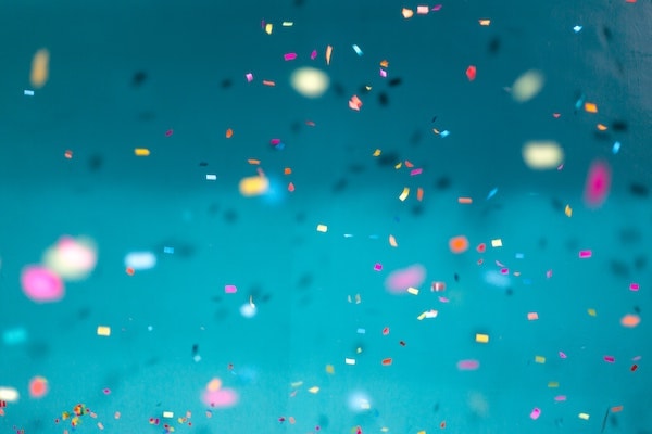 Image confetti